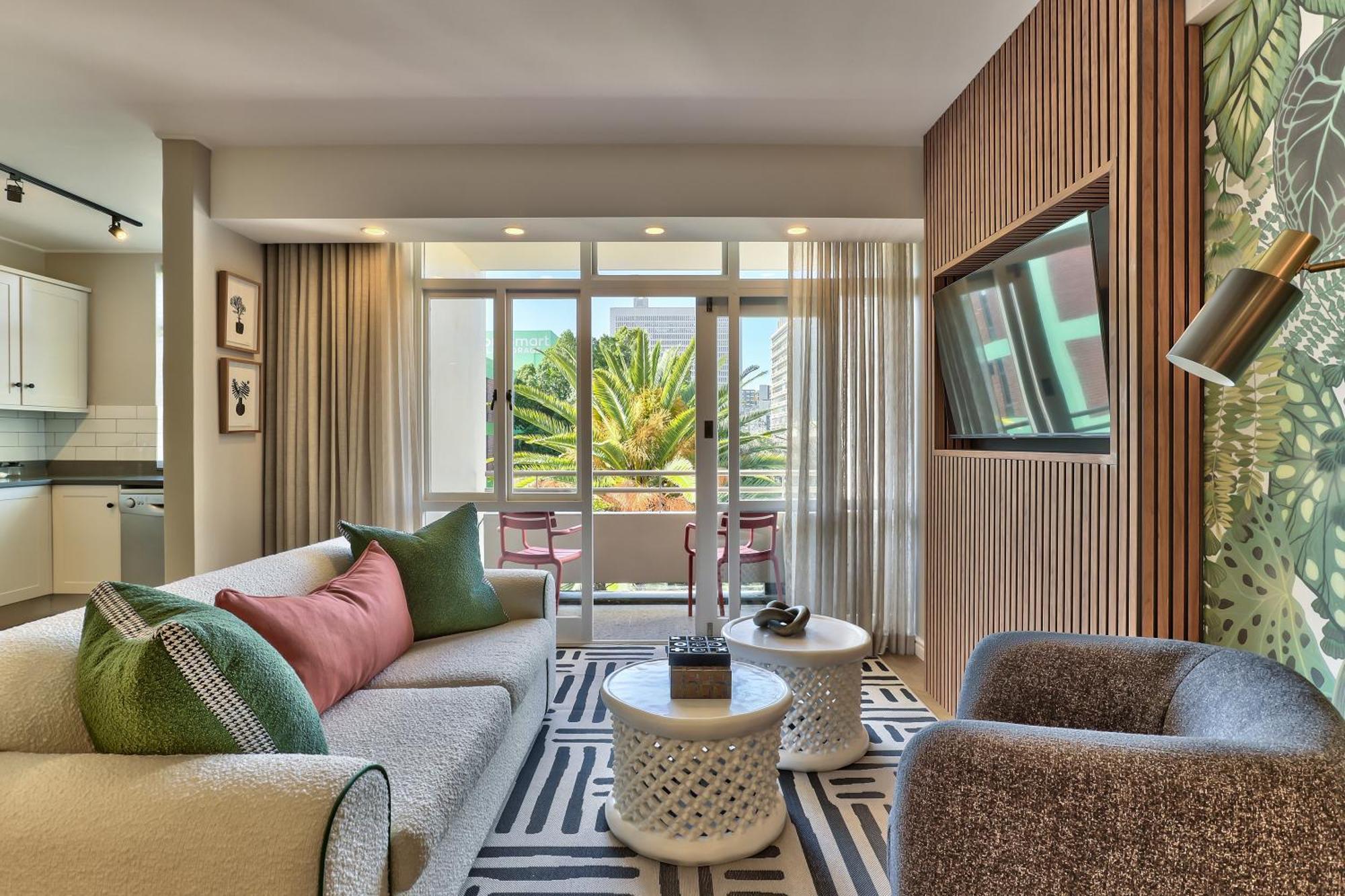 Apartment 437 St Martini Gardens *